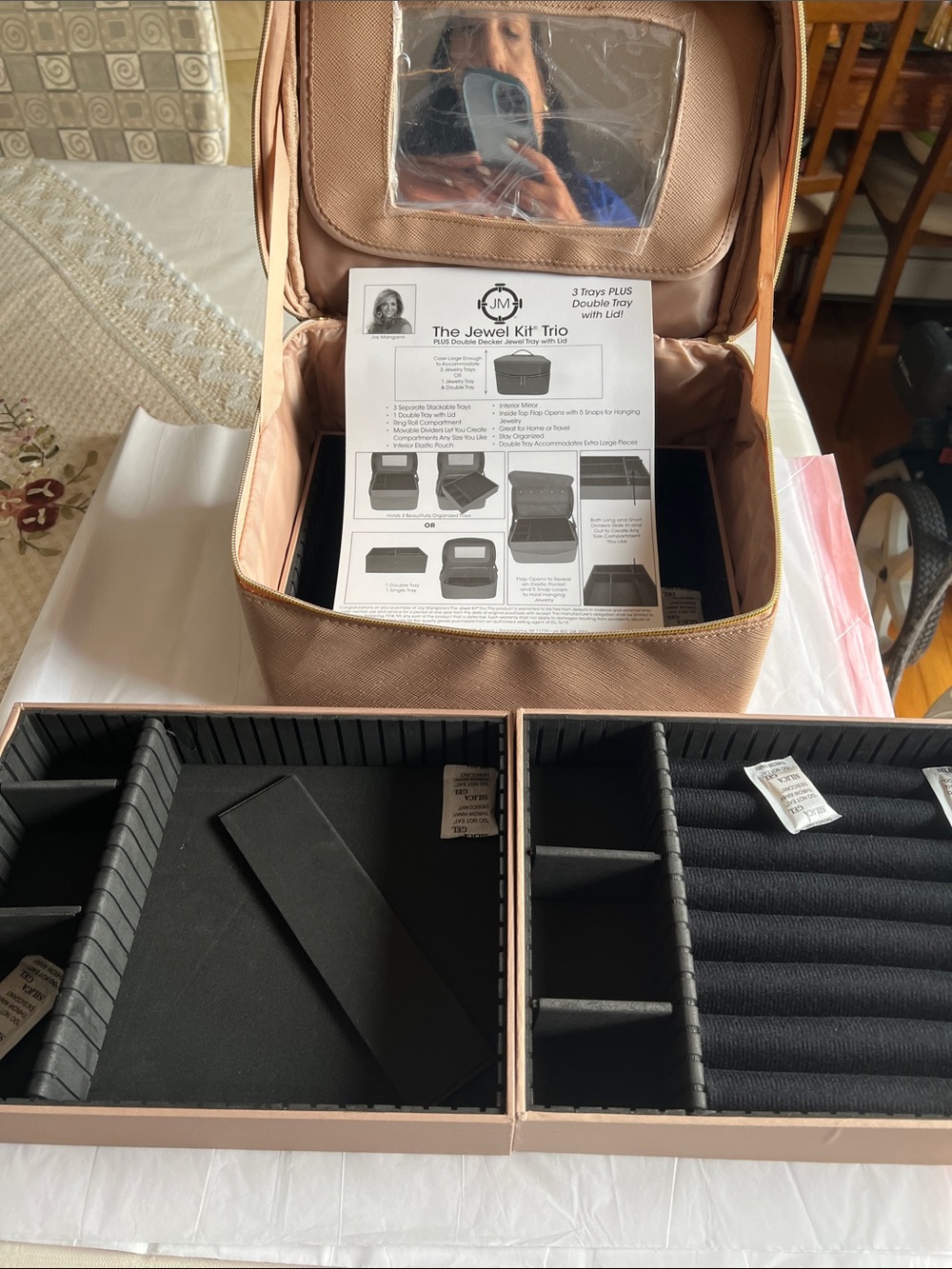 Jewel Kit Foldable Jewelry Organizer in Blush Pink